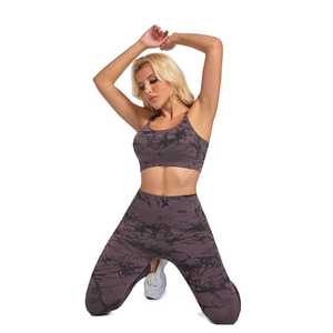 Conjunto de Yoga para Mujer, Diseño Único, Fabricación Pakistaní, para Uso en Exteriores, Hecho de Poliéster - Product Image 6