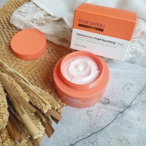 [POUR LA PEAU] ครีมบำรุงผิวหน้าสูตรธรรมชาติ ไม่เหนียวเหนอะหนะ ช่วยเติมความชุ่มชื้นและปรับสีผิวให้กระจ่างใส - Product Image 4