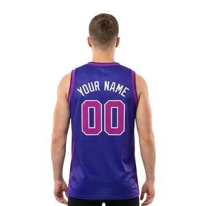 Ensemble de basket-ball classique pour homme, maillot sans manches à col en V et short ajusté uni avec bordure contrastée, nom et numéros du joueur - Product Image 4