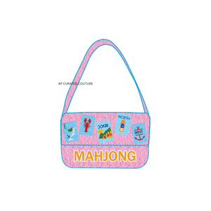 Bolso de hombro moderno con cuentas de semillas y diseño de fichas de Mahjong, hecho a mano con bordado de cuentas de semillas y diseño artesanal de fichas de Mahjong. - Product Image 1