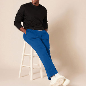 Pantalon de jogging confortable avec tissu respirant et poches fonctionnelles pour une utilisation active et décontractée - Product Image 3