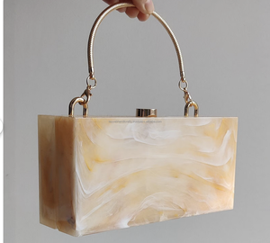 Bolso de Mano de Resina Epoxi de la Mejor Calidad, Diseño Nuevo, Hecho a Mano en India - Product Image 3