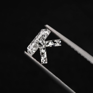 Mejor Oferta: Diamante Suelto de 1 Quilate, Certificado IGI, VVS, Cultivado en Laboratorio, Perforado con Láser, Corte Fantasía, Letra K, para Colgante - Product Image 4