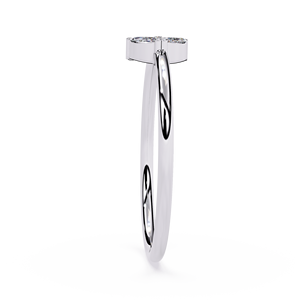 Anillo de Compromiso de Platino para Mujer con Diamante Corte Pera, Certificado GIA, Color D Natural, Estilo Clásico - Product Image 3