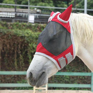 Masque anti-mouches pour chevaux, avec protection des oreilles et du nez, design en maille pour la protection contre le soleil et les insectes. - Product Image 2