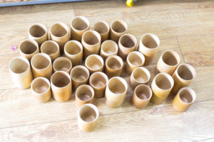 Taza Cilíndrica de Bambú Natural – Diseño Campestre Único Pintado a Mano - Product Image 6