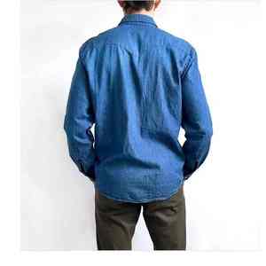 เสื้อเชิ้ตยีนส์ทรงหลวมสไตล์วินเทจลำลองสำหรับผู้ชาย ไซส์ผู้ใหญ่ ติดกระดุม เหมาะสำหรับฤดูร้อน - Product Image 4