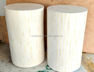 Mesa auxiliar de belleza, fusión de tradición e innovación, decoración elegante para el hogar - Product Image 1