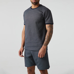 Ensemble de t-shirt et short pour homme, blanc, respirant, 100% coton peigné, coupe ajustée, manches courtes, col rond - Product Image 4