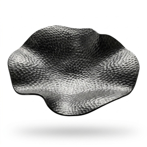 Plato de Madera de Teca Sólida de Grado Alimenticio, Tazón Ondulado Martillado con Textura Oscura en Forma de Flor, Vajilla Premium Hecha a Mano para Servir la Cena - Product Image 1