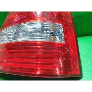 Feu arrière droit d'occasion pour Sorento 2006-2009, référence OEM 924023E500 - Product Image 3