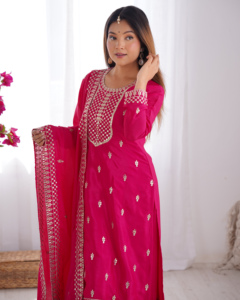 Kurta Kameez de seda Chinon pura bordada con pantalón Salwar y Dupatta de encaje elegante, traje de tres piezas completamente cosido para mujer - Product Image 6