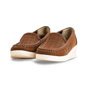 Mocasín marrón para mujer WN4295 - Product Image 3