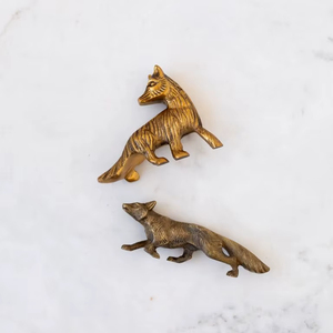 Heavy Duty Metal <b>Paperweight</b> For Office Desk Utility And Modern Decorative Tabletop Arrangement - Product Image 1