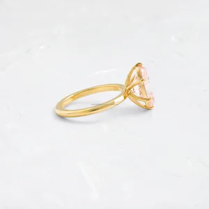 Bague solitaire en or jaune avec diamant rose taille ovale, bague de fiançailles minimaliste pour femme, bague de promesse classique de luxe, cadeau pour elle - Product Image 4