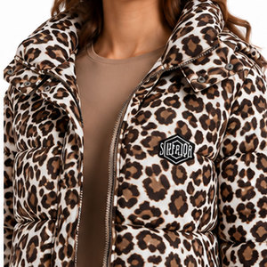 Chaqueta Parka Casual para Mujer, para Exteriores, con Cintura Ajustable, Capucha de Piel Sintética y Protección Cómoda, Impermeable y Resistente al Viento - Product Image 3