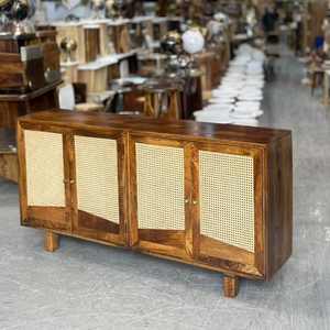 Buffet de rangement en bois massif avec finition rotin, style moderne - Product Image 4