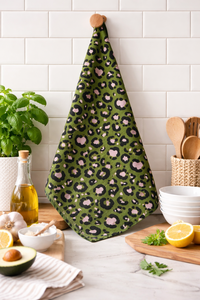 Serviette de cuisine décorative en coton vert foncé à imprimé floral Shree Balajee Garments pour la cuisine et la salle à manger, lavage à la main, impression artisanale - Product Image 1