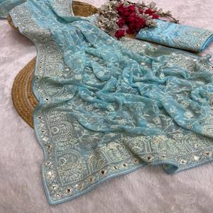 Sari VASTRA COTTAGE Premium de Georgette con Bordado Floral de Hilo Pesado, Detalles de Lentejuelas y Borde Calado Festoneado - Product Image 1