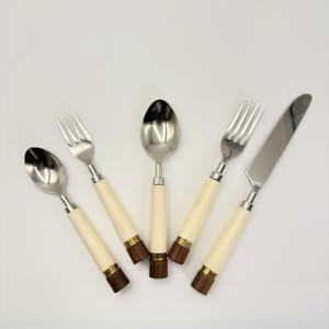 Cubiertos de Acero Inoxidable al por Mayor con Mango de Madera y Resina para Hogar, Hotel, Restaurante y Regalo de Boda - Product Image 4