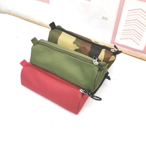 Mini Estuche para Lápices de Poliéster Oxford 300D con Cierre, 20x7x6.5cm, Impresión de Logotipo OEM para Escuelas y Oficinas, Marca DC - Product Image 4