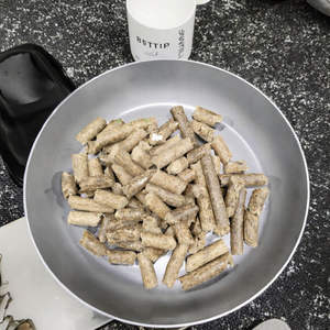 Calentadores de Biomasa de Combustión Limpia de Vietnam, 7% de Humedad, 0.7% de Ceniza, PACIFIC CARGO, Briquetas de Madera Hechas con Palés Reciclados, 8 mm de Diámetro - Product Image 4