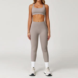 Ensemble de legging et soutien-gorge de sport pour femme, personnalisé, à séchage rapide, extensible, doux, compressif, respirant, pour le yoga et la gym, avec motif uni - Product Image 5