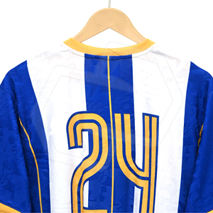 Maillot de football rayé bleu et blanc pour homme, manches courtes, respirant, uniforme d'équipe adulte, qualité supérieure, nouveau design, logo et numéro personnalisés - Product Image 4