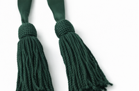 Ceinture de cérémonie formelle Piper Green de qualité supérieure, style classique avec pompons