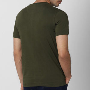 T-shirt à manches courtes pour homme, vert olive, col rond, coupe classique, couleur unie, vêtement décontracté, jersey en coton tricoté - Product Image 3