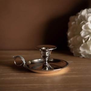 Mejora el ambiente con un atractivo decorativo cálido, elegante y atemporal. - Product Image 6