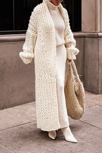 Cardigan en tricot boutonné pour femme, élégant, chaud, décontracté, à manches longues, coupe ample, confortable, vêtement d'hiver tendance - Product Image 2