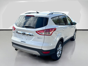 Ford Escape Titanium FWD 2016 - Product Image 4