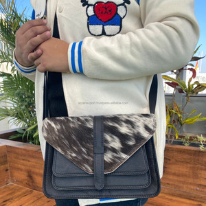 Sac à bandoulière multifonction en cuir de vachette de haute qualité sac à bandoulière en cuir véritable sacs à main et sacs à main à la mode pour femmes vente en gros - Product Image 2