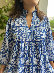 Fabriqué en Inde Maxi décontracté d'été avec ceinture à volants en coton Entièrement doublé Fermeture à crochet et à œil au cou Style pull Mode Femme - Product Image 2