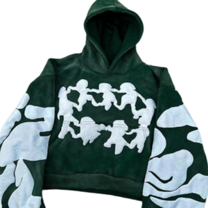 Felpa Oversize alla Moda con Stampa Mimetica Verde e Figure Bianche sul Logo Frontale, Unisex, Casual, per l'Autunno, in Spugna Francese di Cotone Lavorato a Maglia - Product Image 5