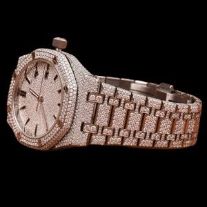 นาฬิกาควอตซ์คุณภาพสูง หน้าปัดเพชรขาวทรงกลม ขอบตัวเรือนแบบอะนาล็อก ประดับเพชรโมอิสซาไนต์ ของขวัญสำหรับผู้ชาย - Product Image 2