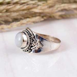 Handmade 925 Sterling <b>Silver</b> Rainbow Moonstone Bezel Set Vintage Boho Filigree <b>Statement</b> <b>Ring</b> Unisex Jewelry - Product Image 3