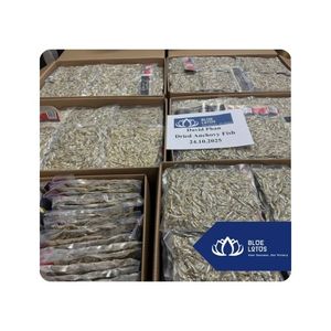 Anchoas secas más vendidas para sopa, caldo, condimento, ingrediente de mariscos utilizado para la base de sopa de mariscos, cocina vietnamita - Product Image 1
