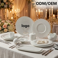 Service de table de mariage en porcelaine blanche céladon, style européen, ODM/OEM, comprenant bols à riz, assiettes à soupe, plats de service et kit d'ustensiles