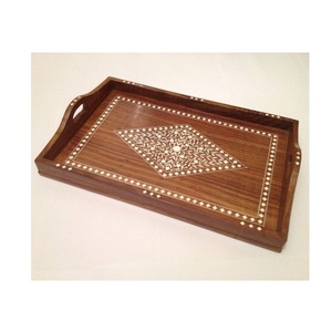 Bandeja árabe de madera de exportación premium con incrustaciones de nácar, artesanía tradicional para compradores internacionales - Product Image 1