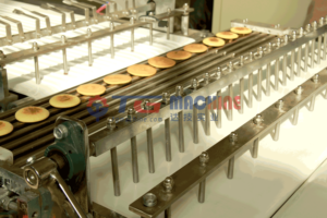 Dây chuyền sản xuất bánh kếp Dorayaki tự động tươi nhồi Bánh xốp Dora Máy làm bánh - Product Image 3