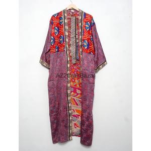 Robe de nuit kimono en soie patchwork vintage indienne faite à la main pour femmes, col en V, fermeture à cordon, longueur intégrale, manches trois quarts - Product Image 2