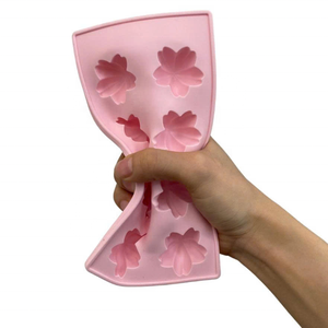 Moldes de Silicona de Grado Alimenticio para Cubitos de Hielo, 8 Cavidades, Flexibles, Resistentes al Congelador, para Cócteles y Bebidas - Product Image 3