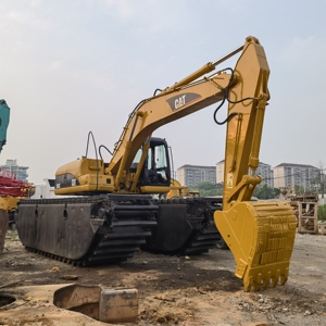 รถขุดสะเทินน้ำสะเทินบก รุ่น 320C มือสอง ราคาถูก 20 ตัน CATT 320C รถขุดสะเทินน้ำสะเทินบก ปรับแต่งได้ พร้อมทุ่นลอยน้ำแบบยืดหดได้ - Product Image 4
