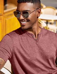 Camiseta de Algodón Premium para Hombre, Cuello en V, Corte Ajustado, Ligera, Cómoda, Manga Corta, Casual, Lisa, con Logotipo Personalizado, Venta al Por Mayor, Exportación - Product Image 2
