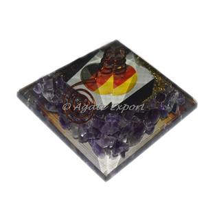 Pyramide aigue-marine sept chakra Orgone-7 Chakra Orgonite Pyramide énergie de guérison cristaux et pierres Emf Protection Pyramide - Product Image 3