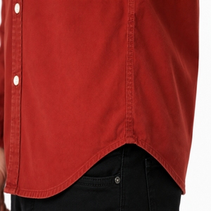 Camisa de mezclilla para hombre, personalizada, informal, de manga larga, estilo clásico con cuello, cómoda, de corte regular, con cierre frontal de botones. - Product Image 5
