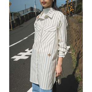 เสื้อเชิ้ตลายทางยาวของเอสเม่ - Product Image 6