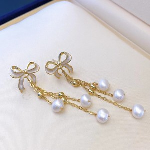 Pendientes de Estilo Francés con Borlas, Perlas Redondas de Agua Dulce de 5-6 mm, Ligeramente Imperfectas, Diseño de Lazo - Product Image 1